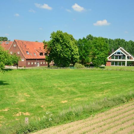 뤼딩하우젠 Hof Dalhaus 아파트 외부 사진